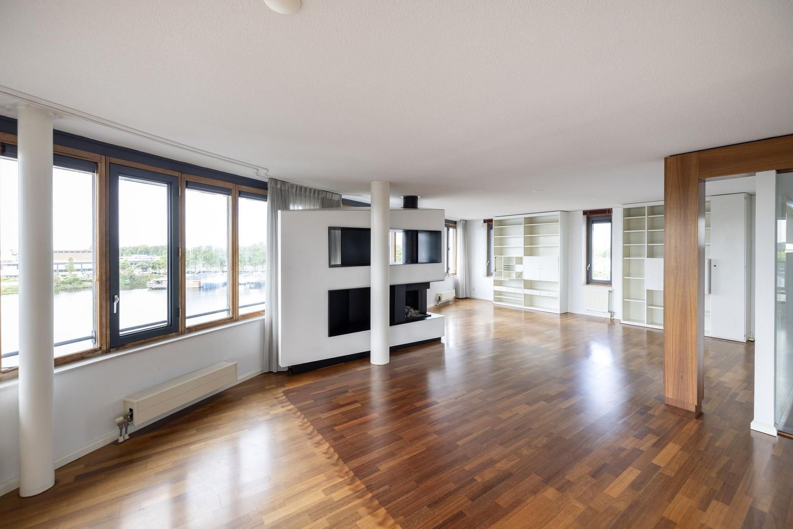 Justpier 112, Zaandam foto-22 blur