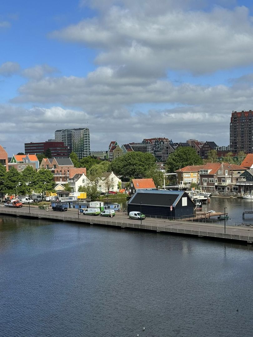 Justpier 112, Zaandam foto-33 blur