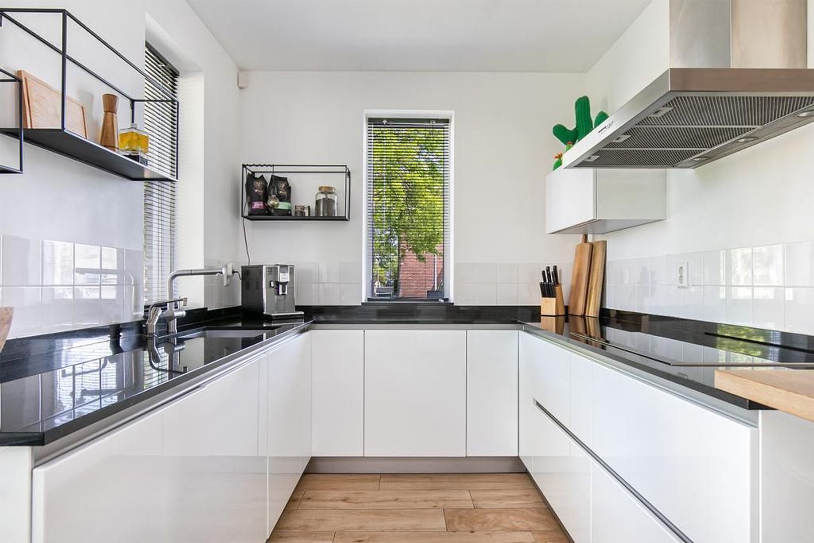 Seringenstraat 48, Vlaardingen foto-14 blur