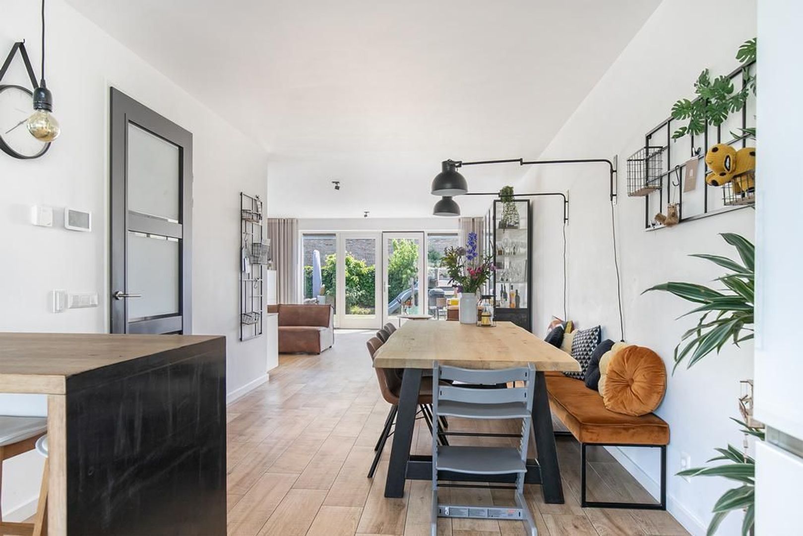 Seringenstraat 48, Vlaardingen foto-16 blur