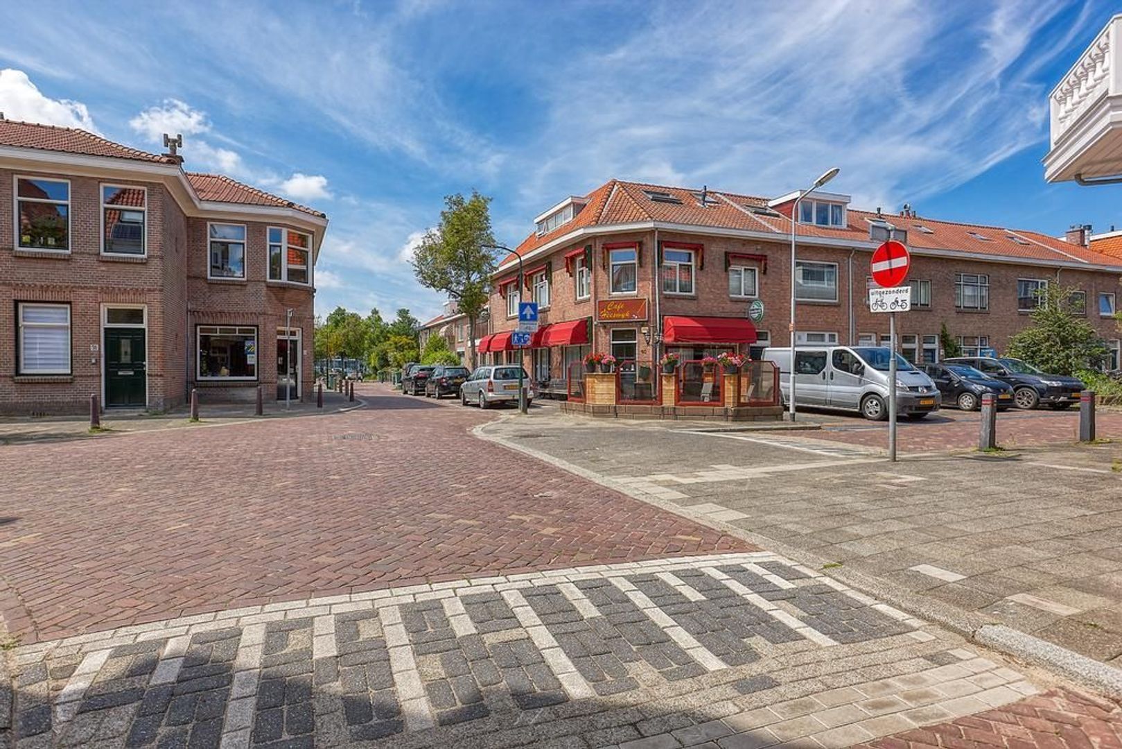 Willemstraat, Voorburg foto-16 blur