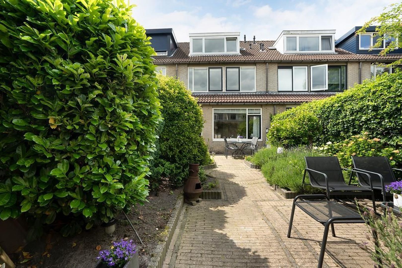 Hannie Schaftstraat, Leidschendam foto-24 blur