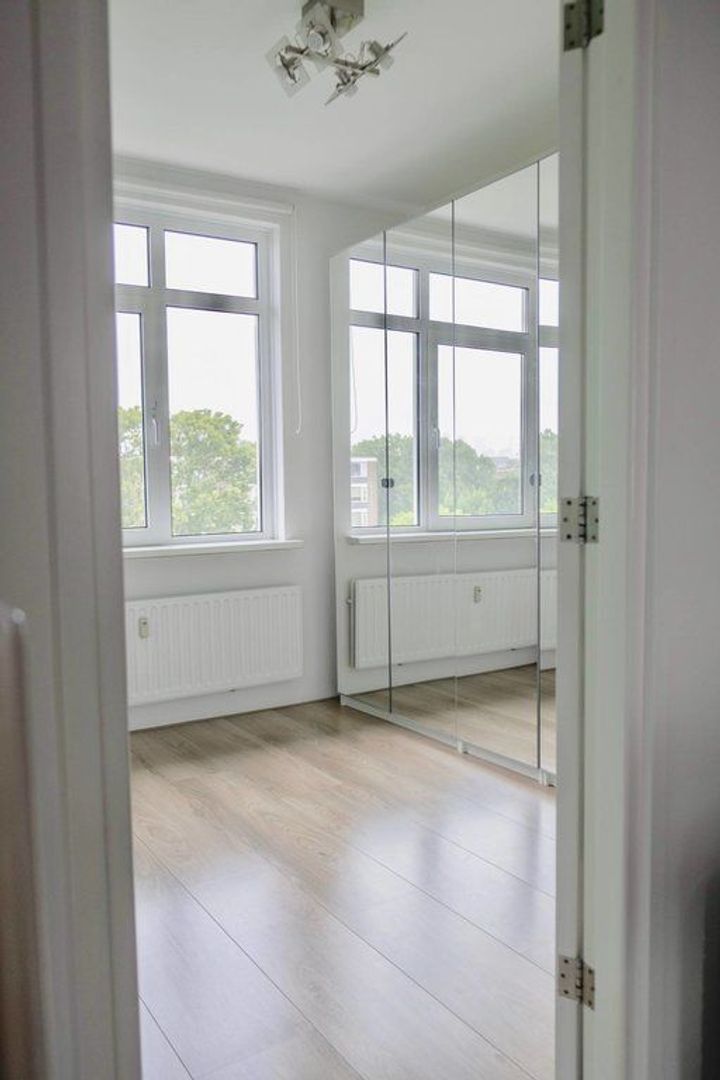 Monseigneur van Steelaan, Voorburg foto-18 blur
