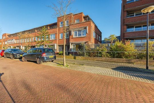 Woning in Den Haag - Waterlandsingel
