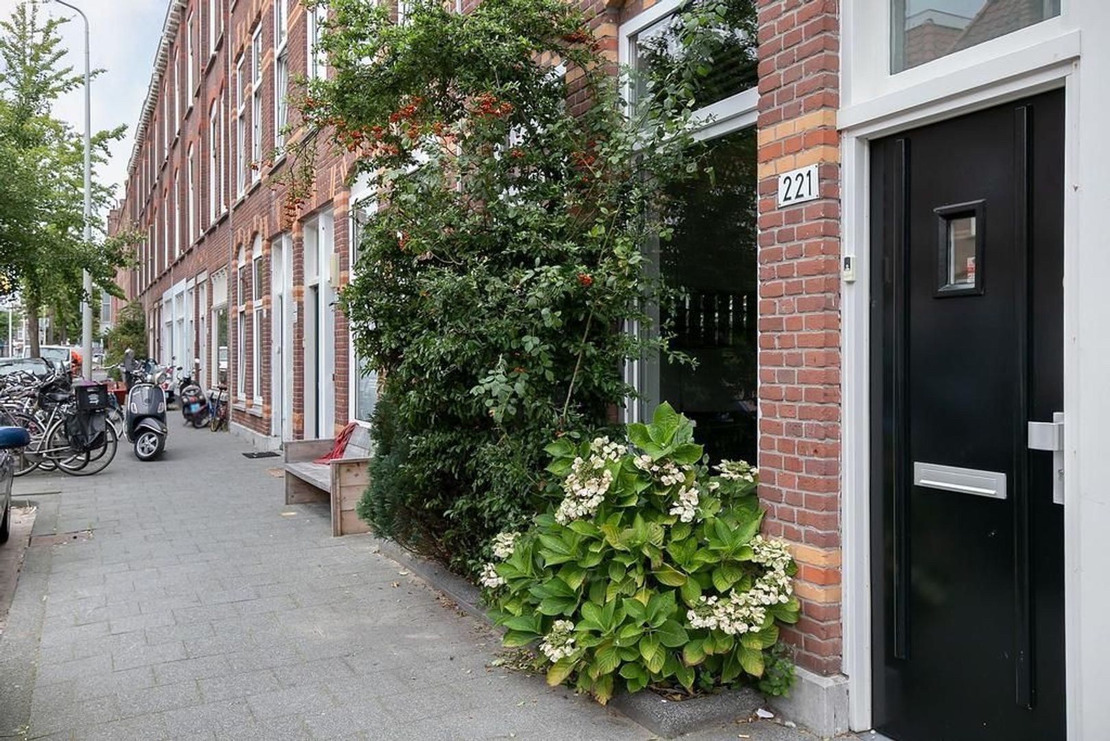 Fahrenheitstraat, Den Haag foto-25 blur