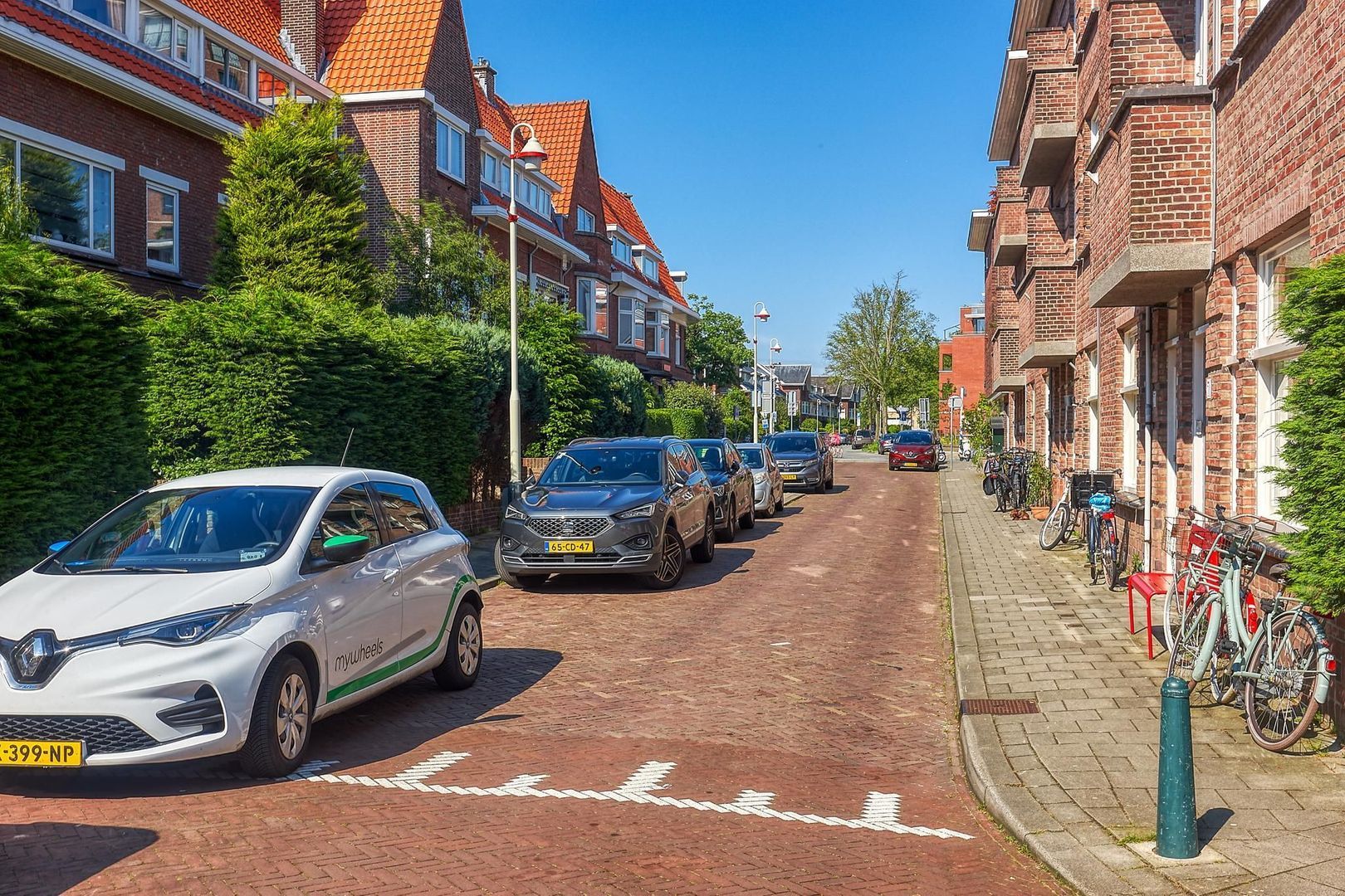 De Bruynestraat, Den Haag foto-35 blur