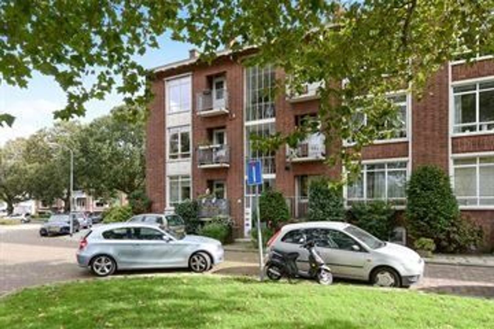 Louis Couperusstraat 3, Voorburg foto-23 blur