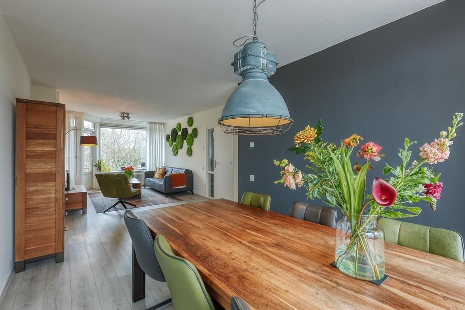 Marnixstraat 53, Alphen Aan Den Rijn foto-0 blur
