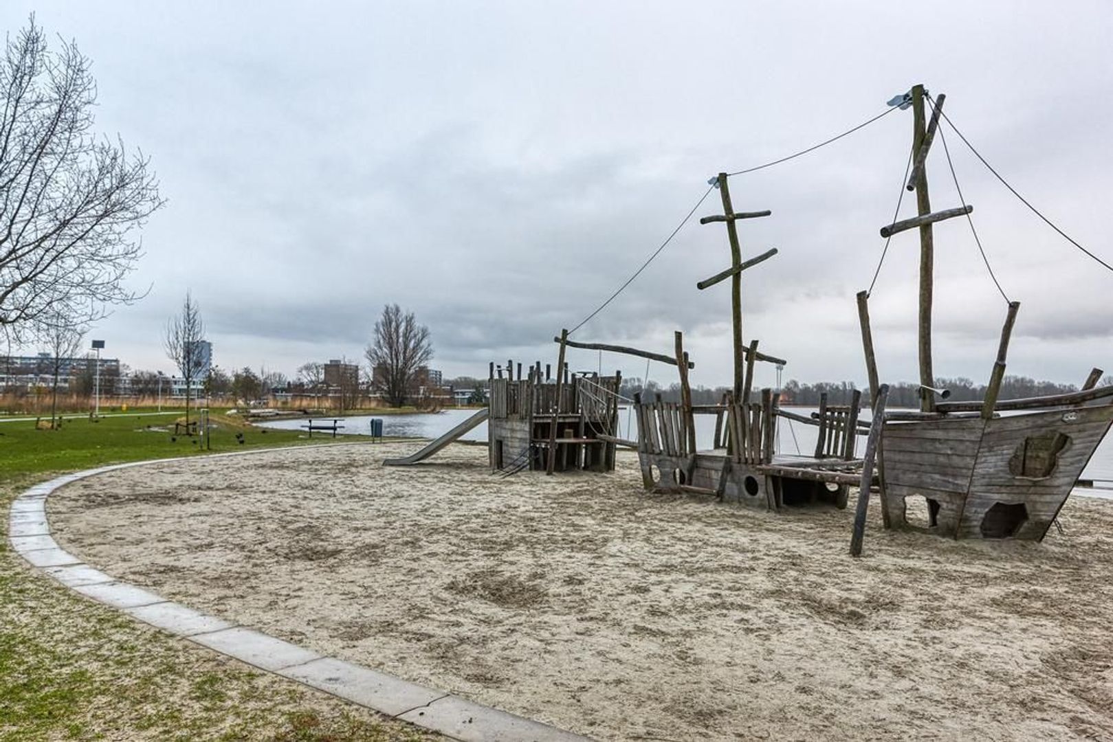 Marnixstraat 53, Alphen Aan Den Rijn foto-41 blur