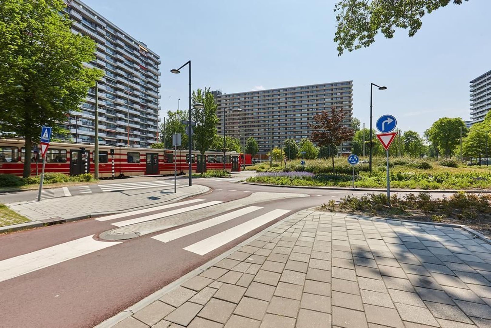 Apolloweg 55, Delft foto-35 blur