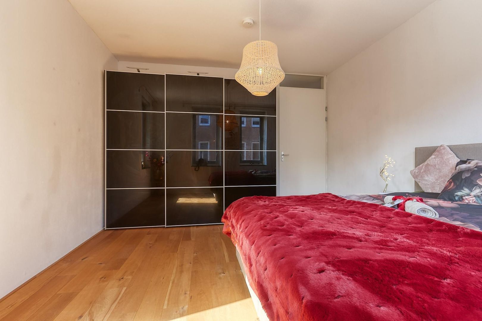 Henriette Keggehof 1, Den Haag foto-20 blur