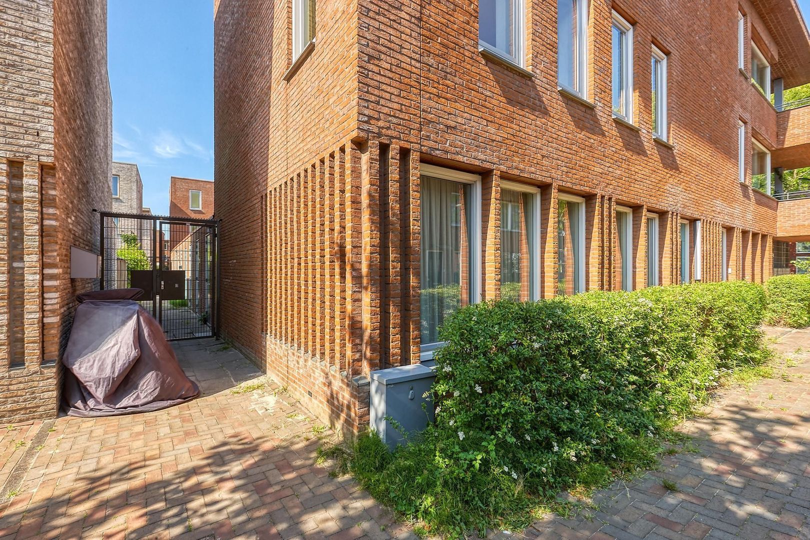 Henriette Keggehof 1, Den Haag foto-34 blur