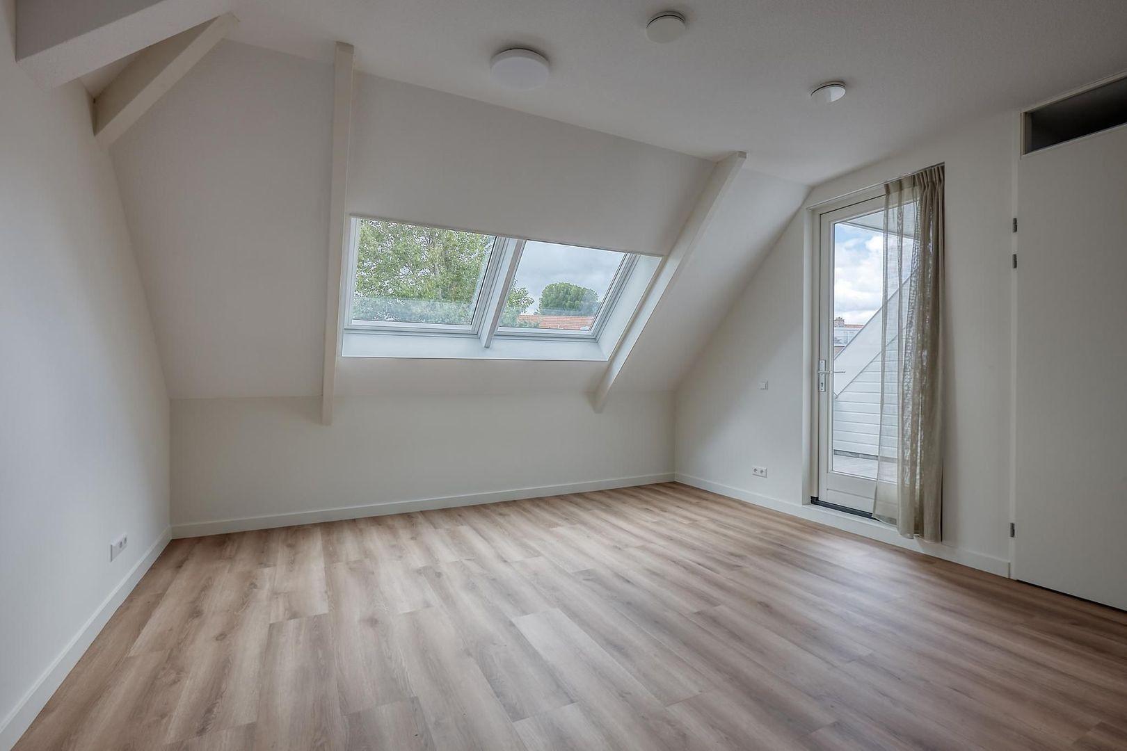 Ouverturestraat 36 E, Den Haag foto-3 blur