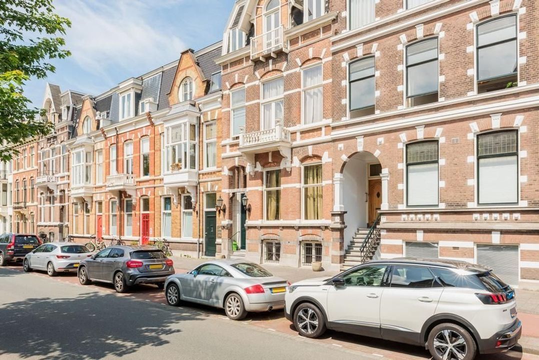 Groot Hertoginnelaan 83 A, Den Haag