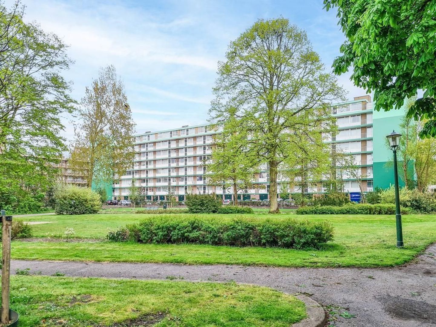 Volendamlaan 851, Den Haag foto-16