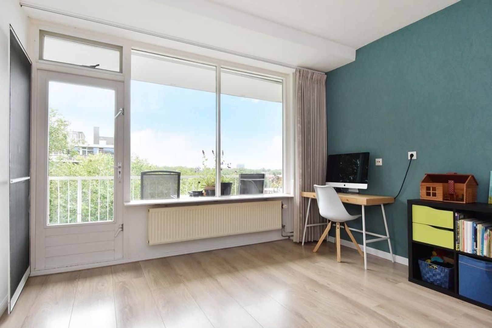 Volendamlaan 887, Den Haag foto-5