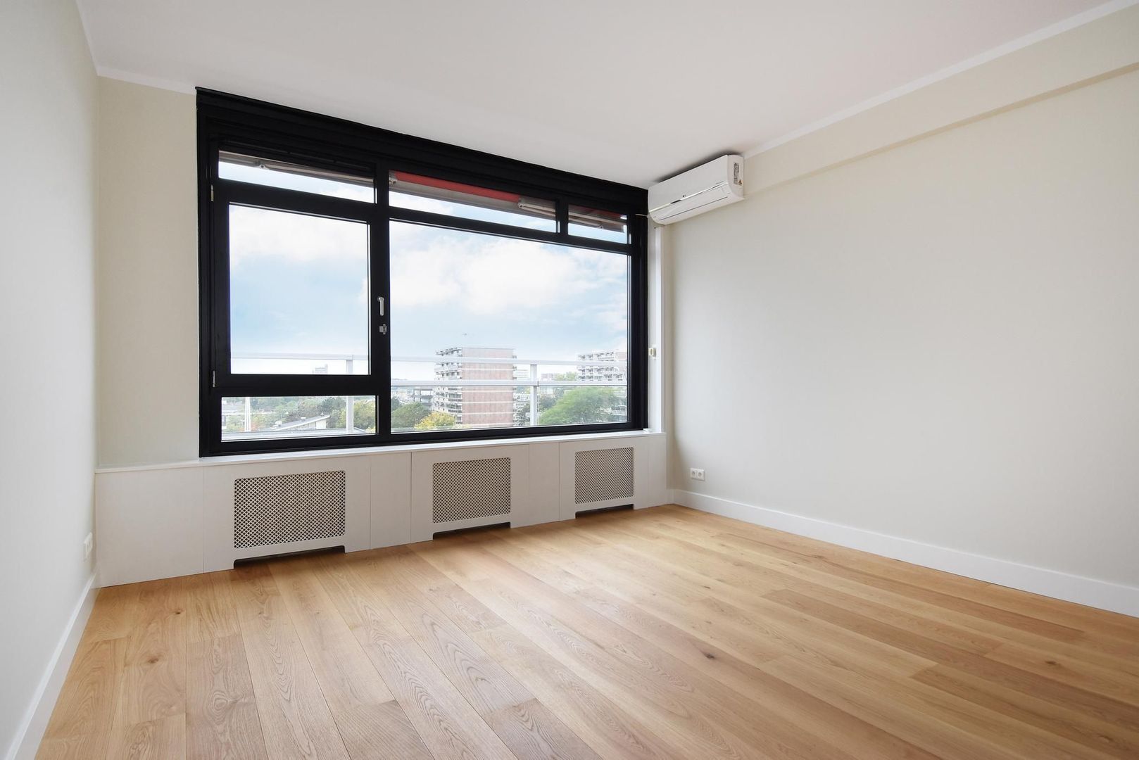 Cees Laseurlaan 333, Den Haag foto-25