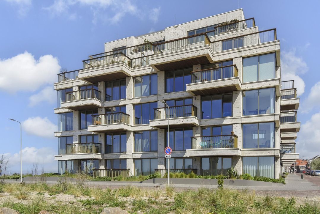 Vuurtorenweg 103, Den Haag