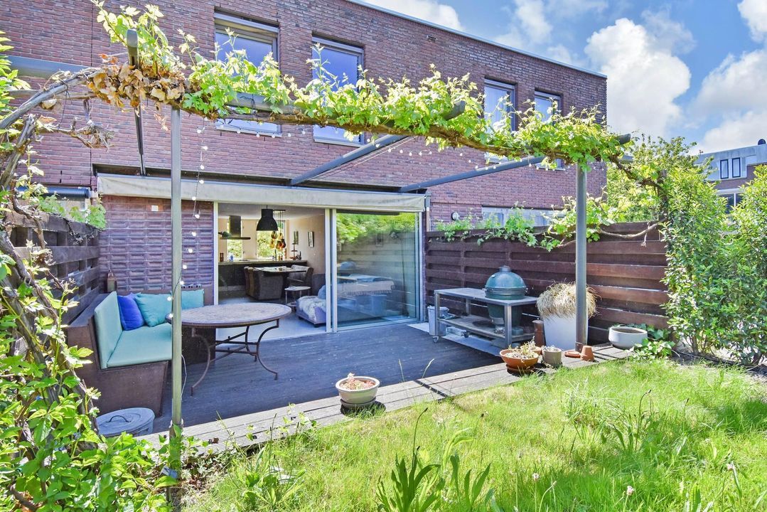 Marga Klompestraat 41, Den Haag