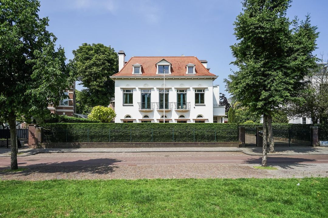 Hogeweg 4, Den Haag