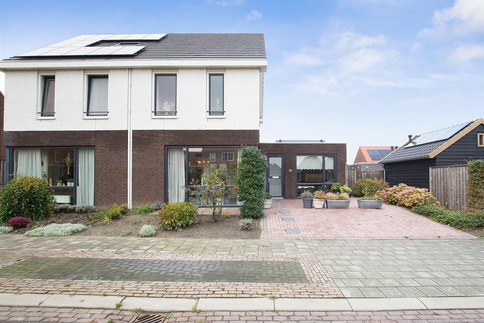 Donkervliet 28, Kruiningen foto-1