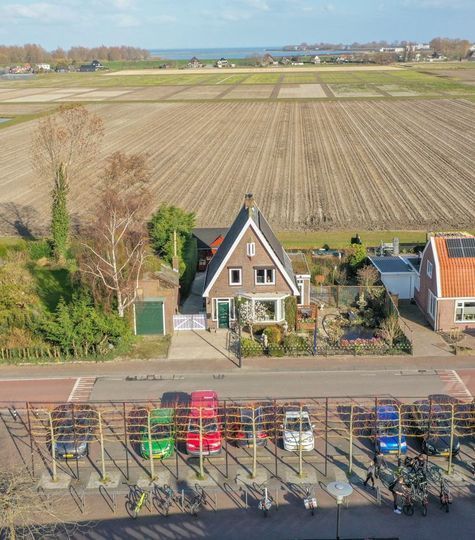 Middenweg 24, Andijk