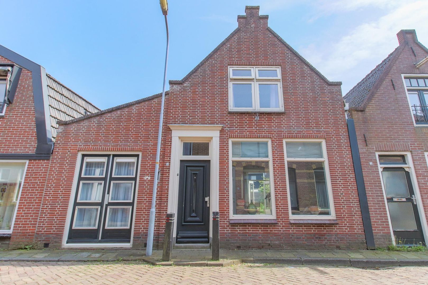 Paulus Potterstraat 16, Enkhuizen foto-0