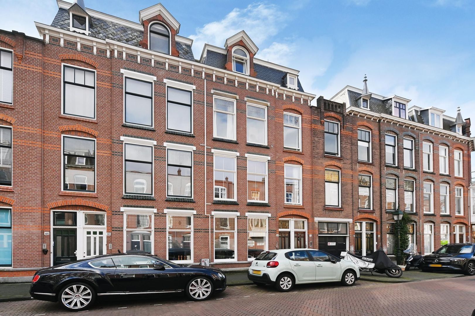 Archimedesstraat 52 B, Den Haag foto-1 blur