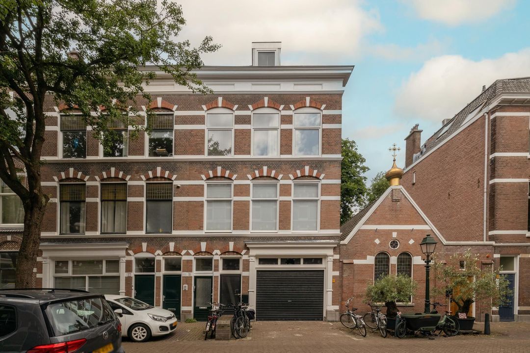 Obrechtstraat 13 A, Den Haag