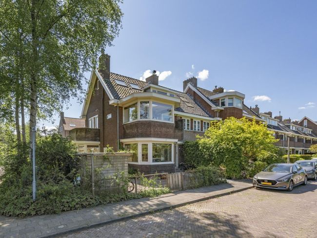 Emmakade 14, Amstelveen