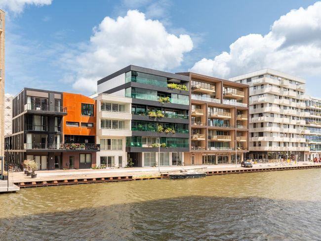 Leen Jongewaardkade 11, Amsterdam