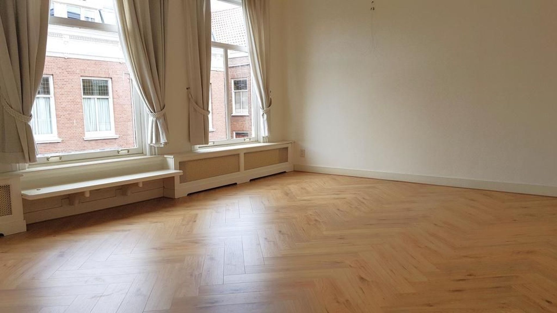 De Ruijterstraat 56 B, Den Haag foto-2