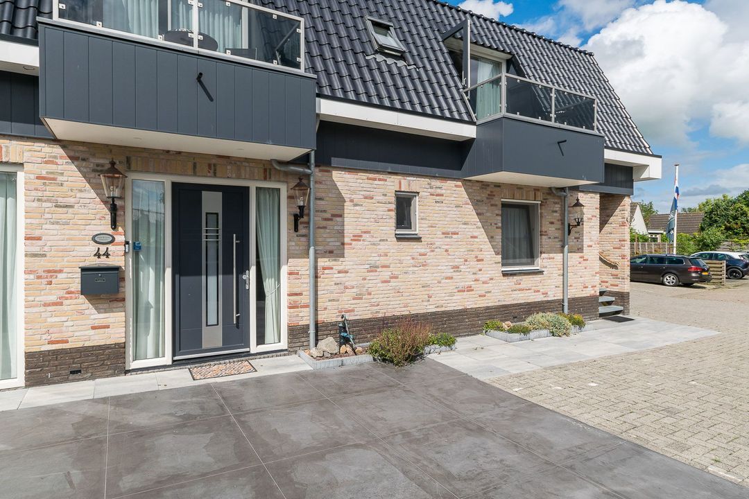 Helling 44, Heeg foto-33