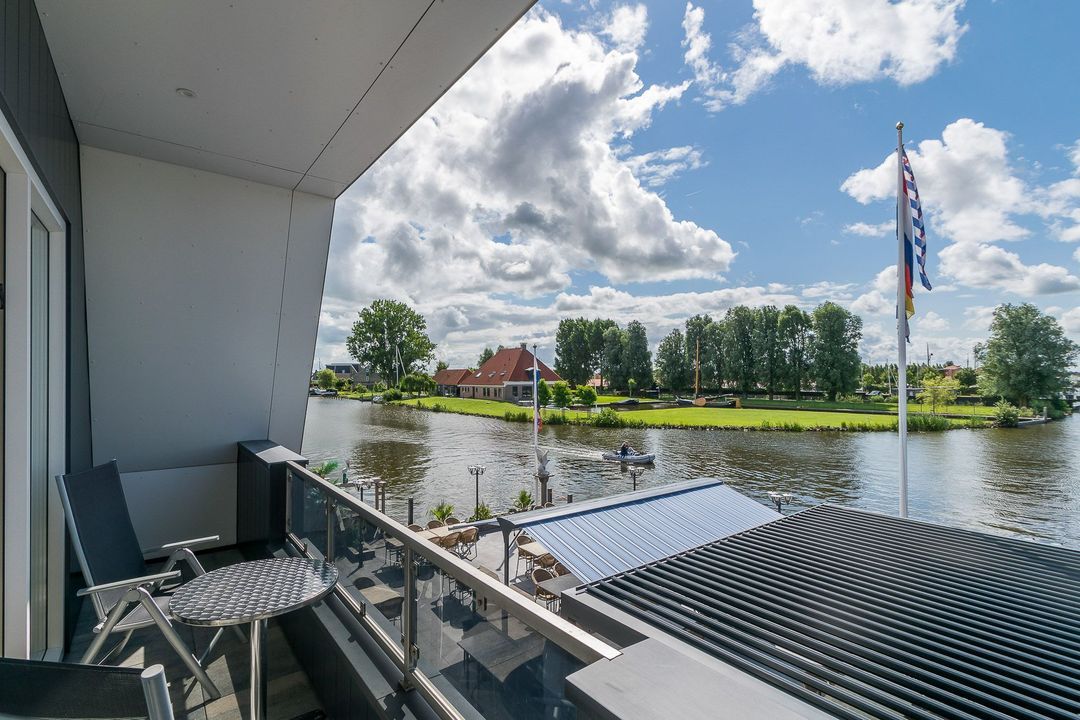 Helling 44, Heeg foto-52