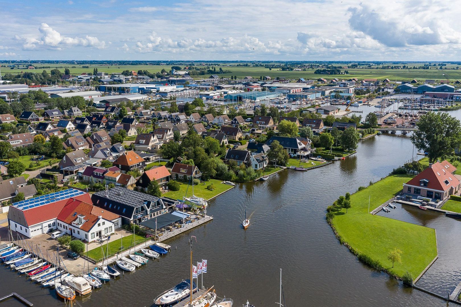 Helling 44, Heeg foto-19