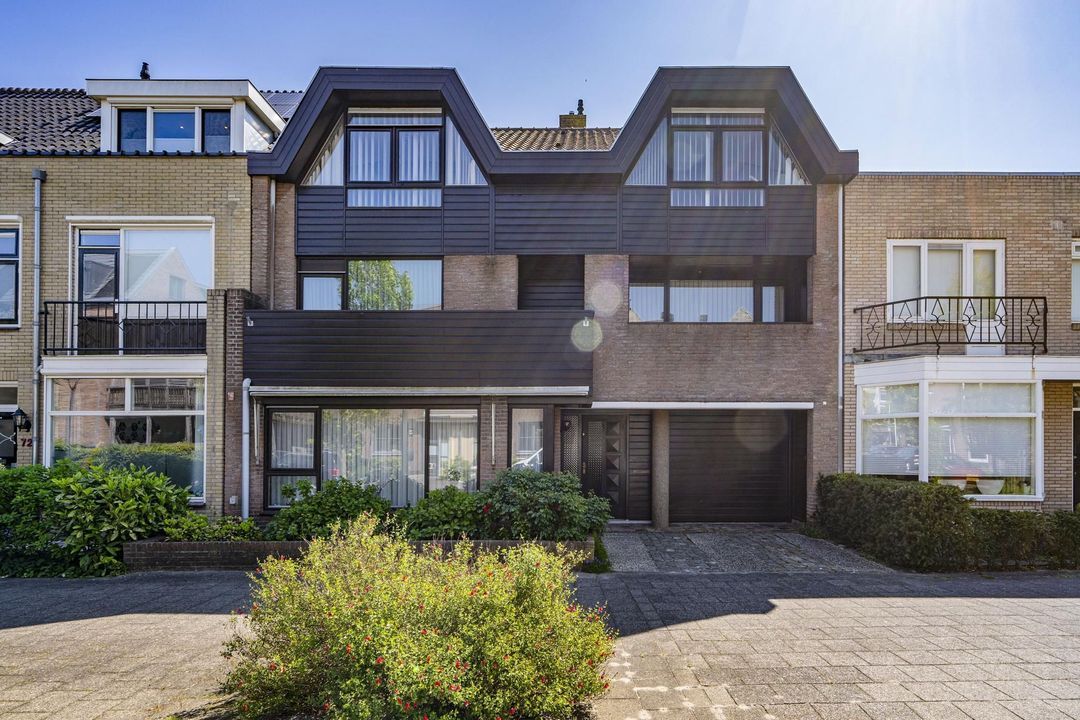 Ouddiemerlaan 70, Diemen foto-0