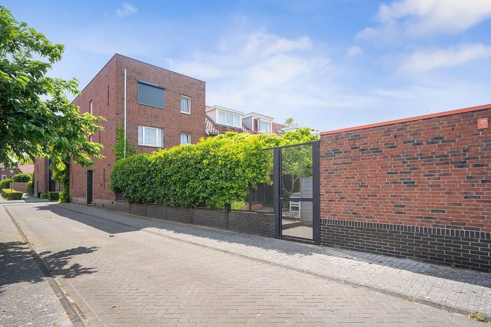 Gavotte 2, Nieuw-Vennep foto-16