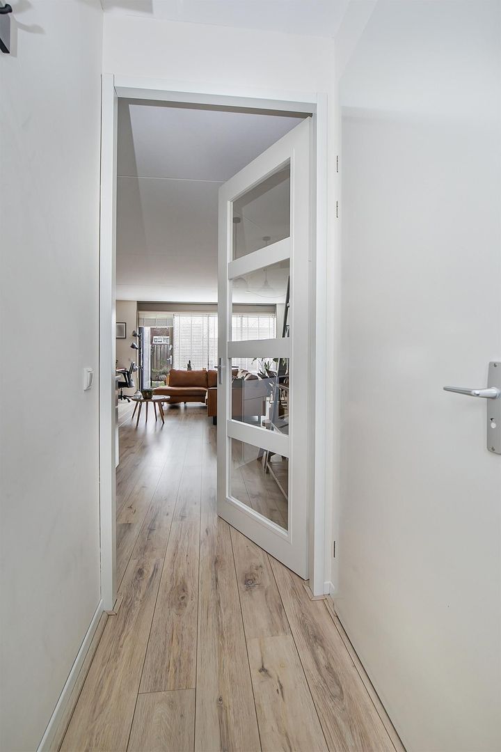 Athenelaan 167 R, Nieuw-Vennep foto-2