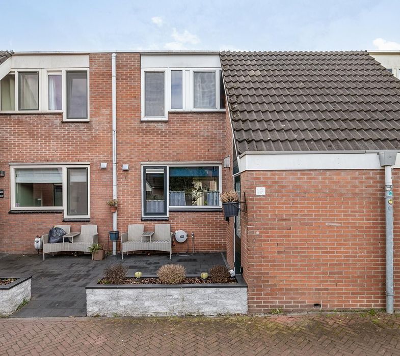 Elfenbankje 18, Alphen Aan Den Rijn