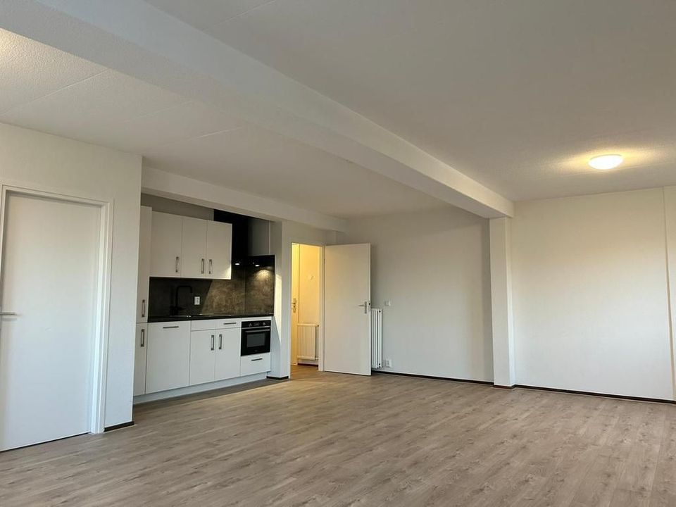 Hoofdstraat 81 c<br/><small>€ 1.350 p.m. ex.</small>