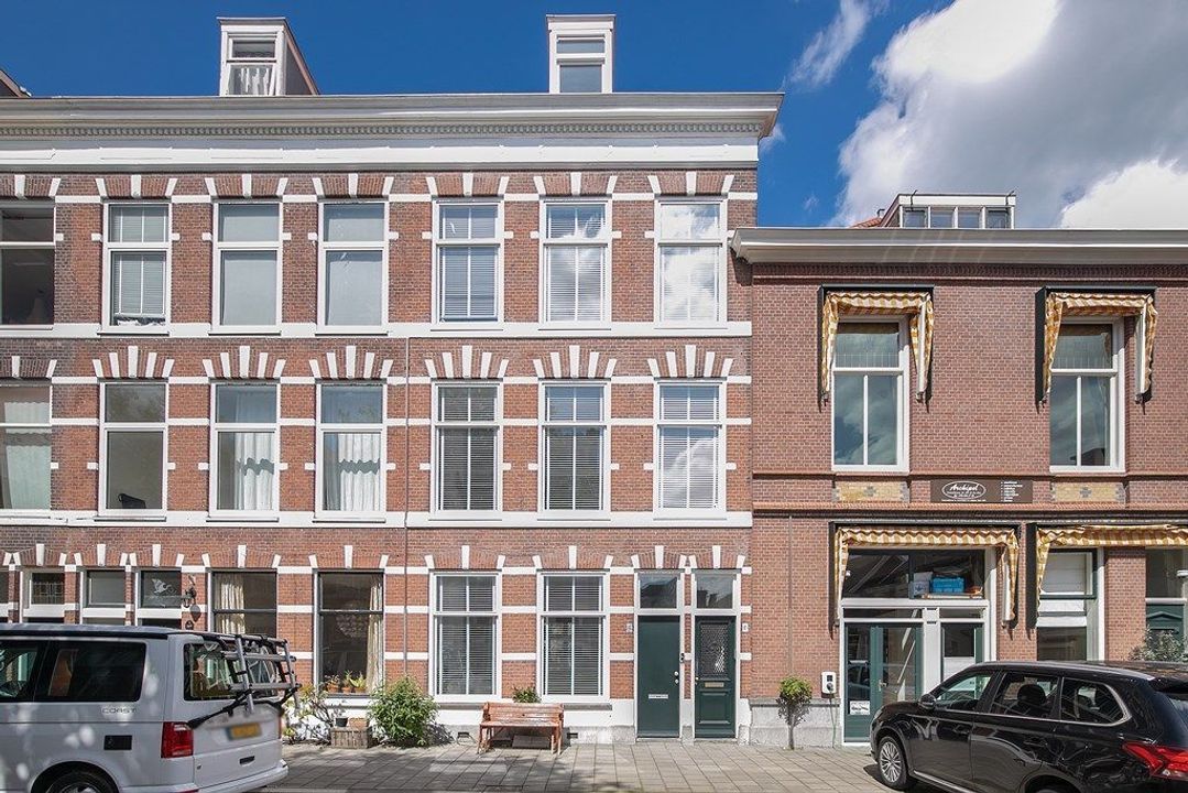 Paramaribostraat 147, Den Haag