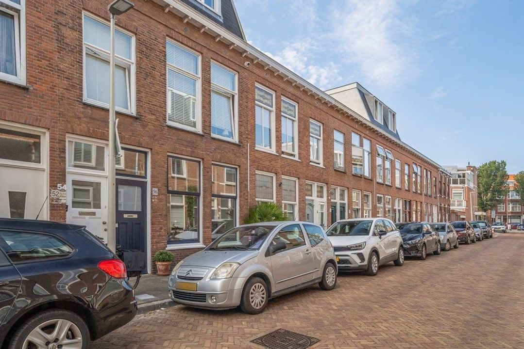 Kenaustraat 56, Den Haag