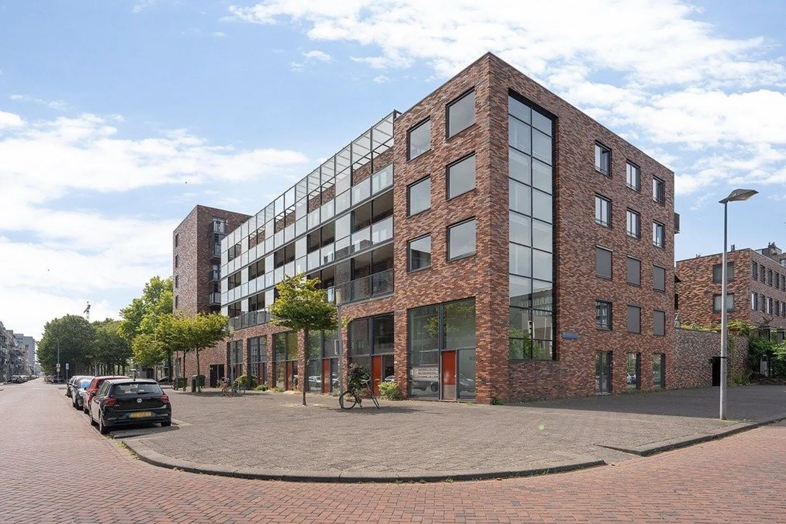 W.G. Witteveenplein 64, Bovenwoning in Rotterdam - Verra Makelaars