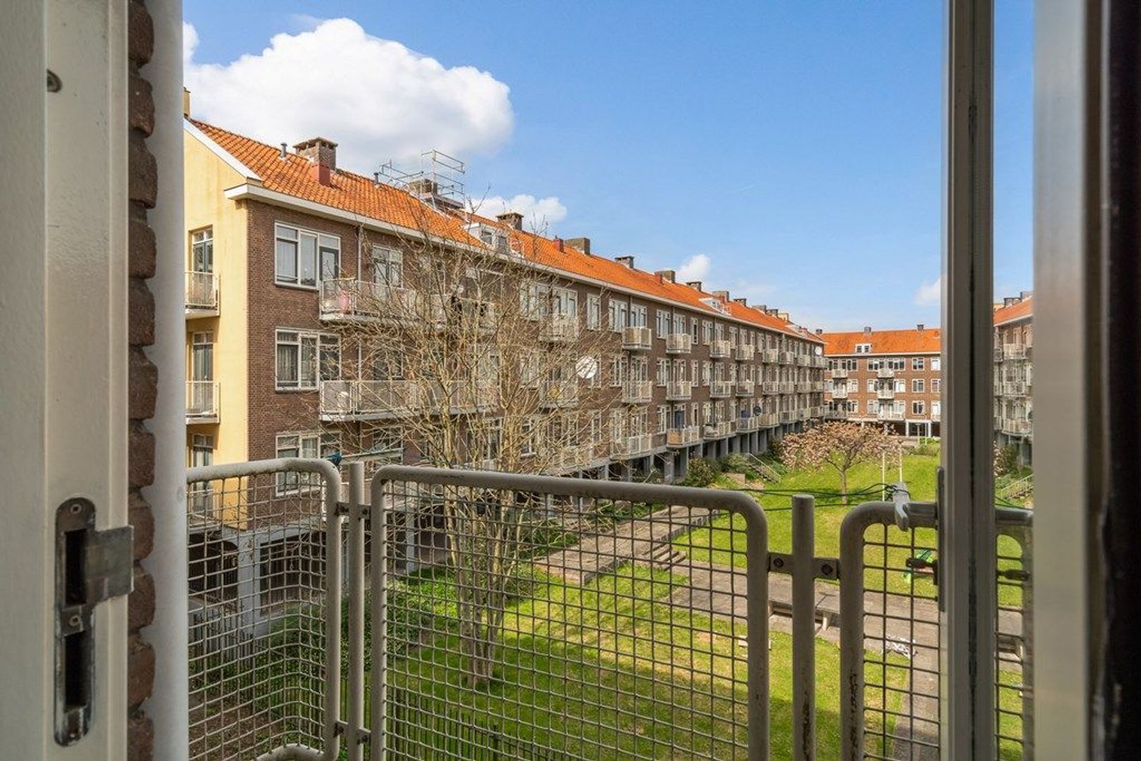 Oostzeedijk Beneden 197 B, Rotterdam foto-31