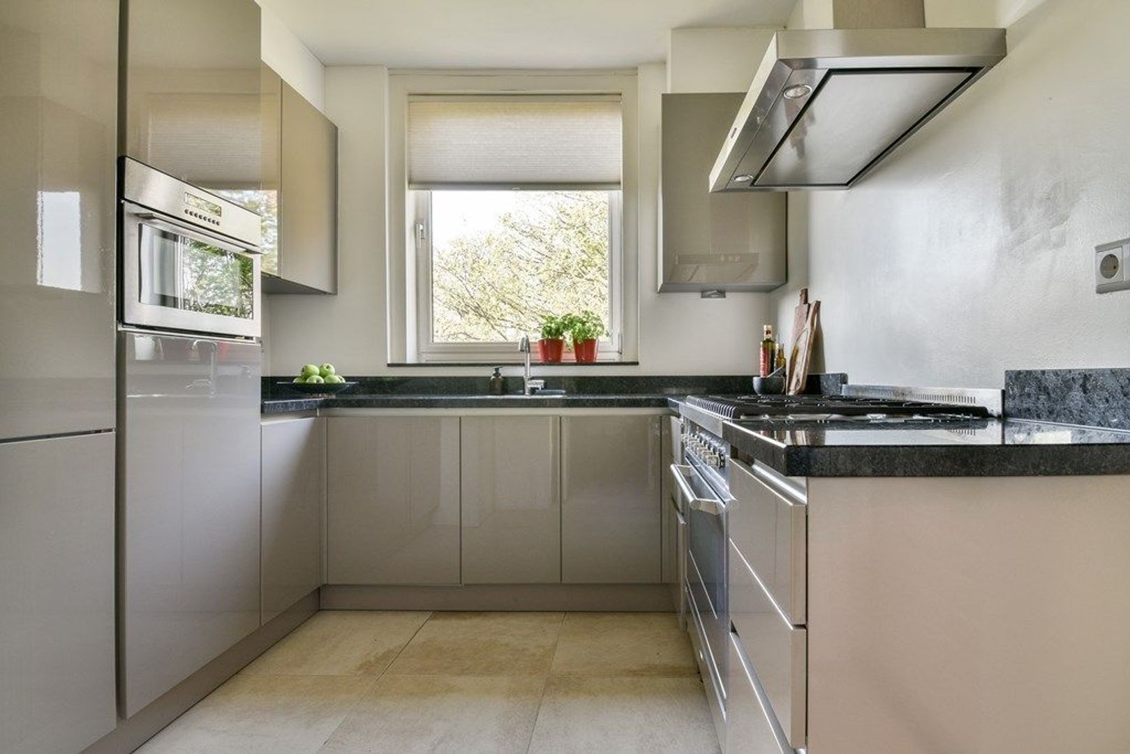Laan Van Meerdervoort 181 B, Den Haag foto-1