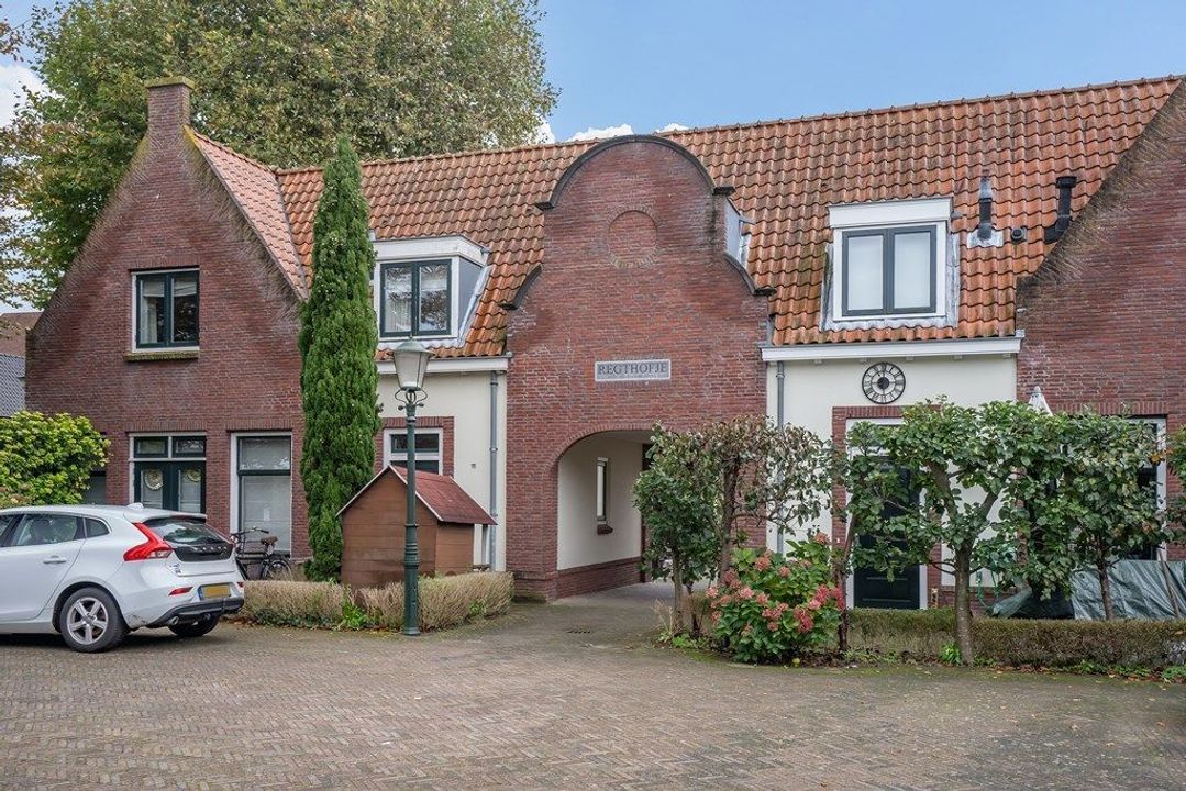 Regthuyshof 5, Wassenaar