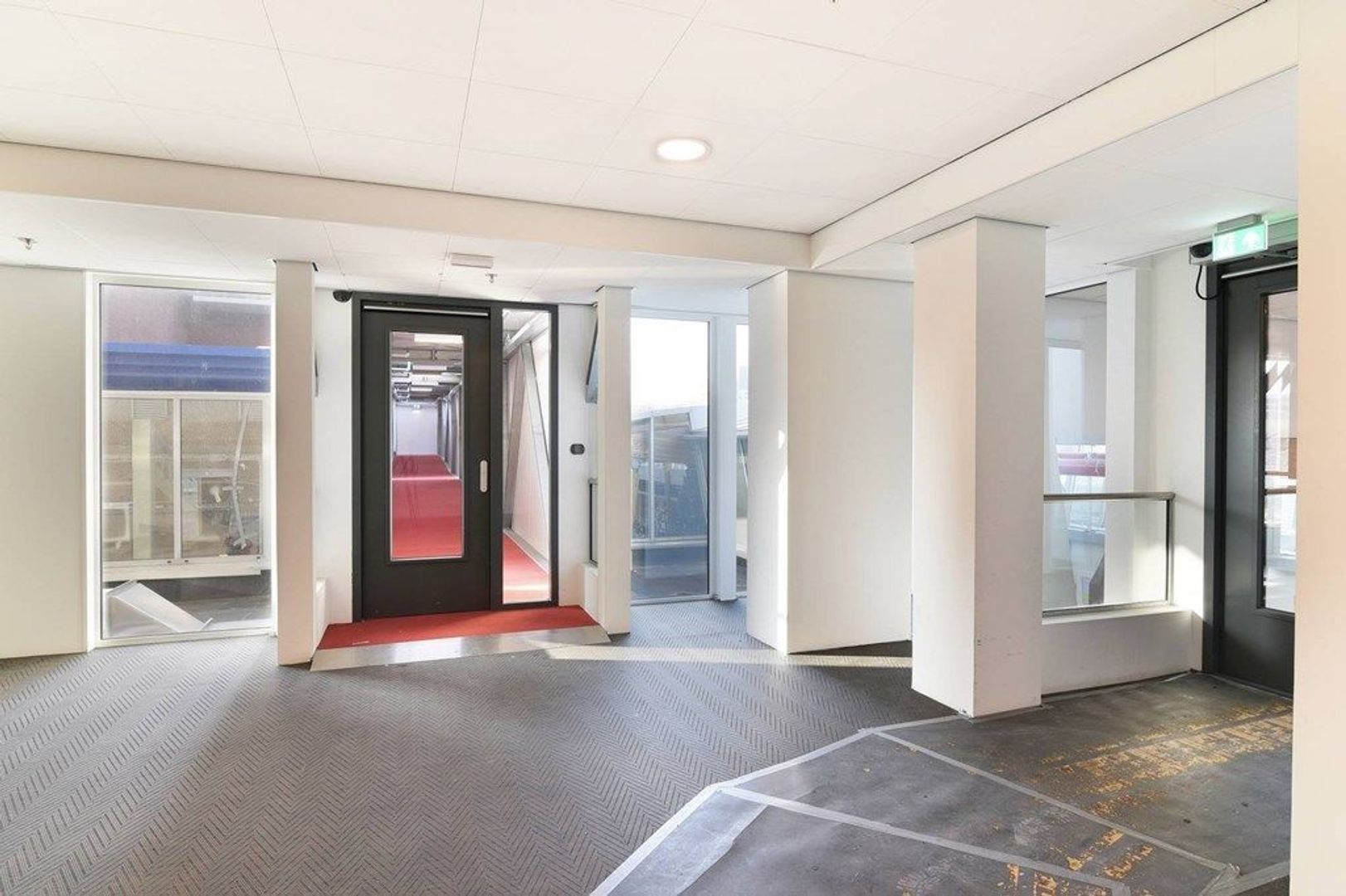 Martinus Nijhofflaan 394, Delft foto-16