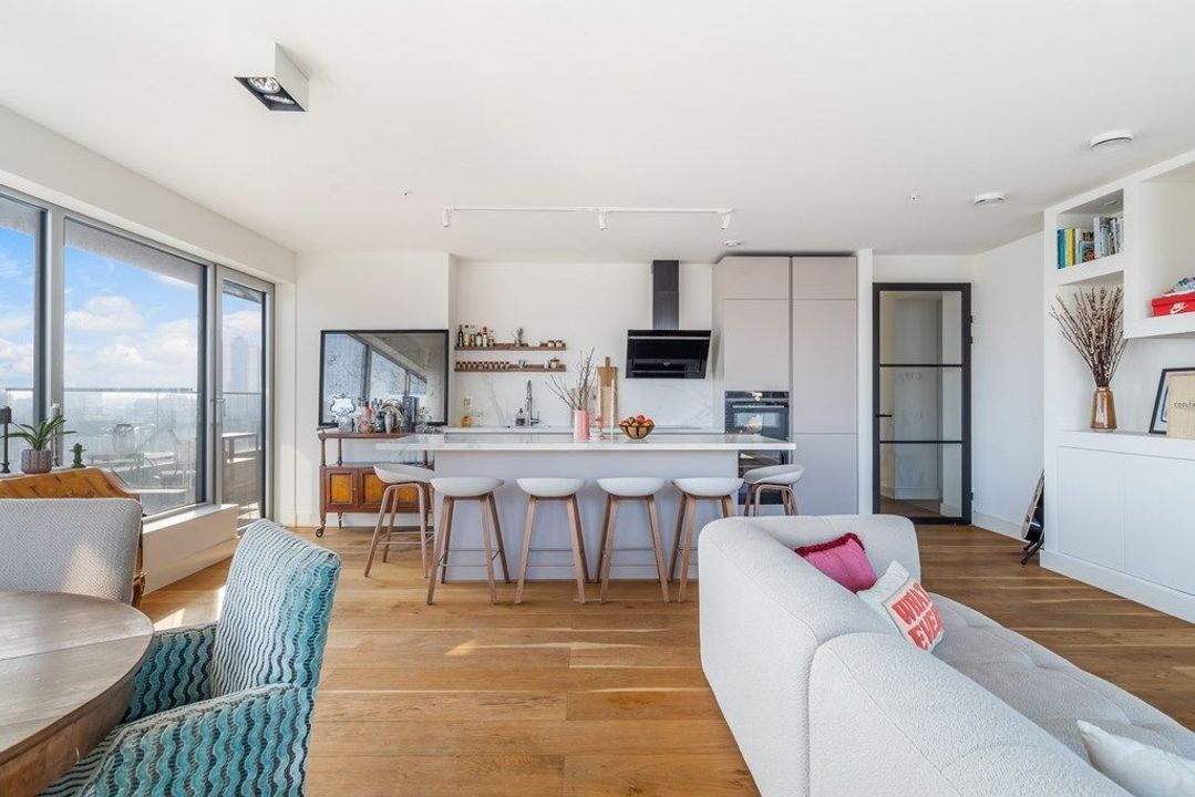 Baan 48 F, Rotterdam