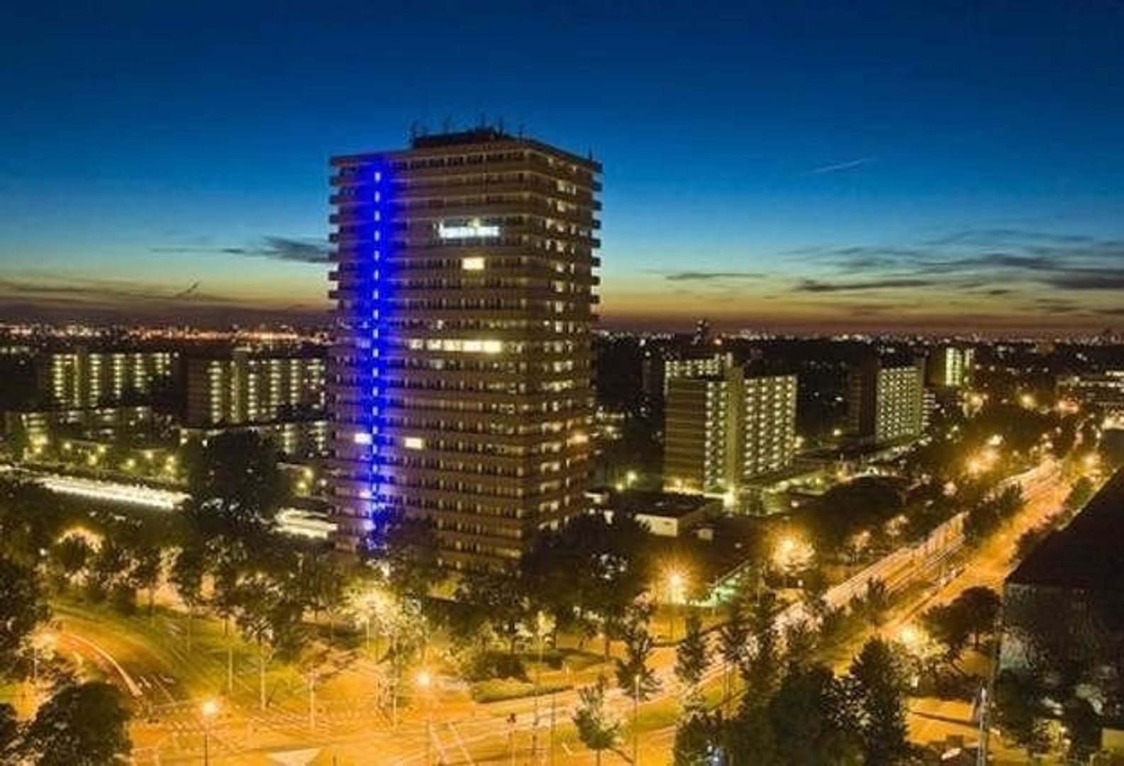 Martinus Nijhofflaan 2 D14, Delft foto-2