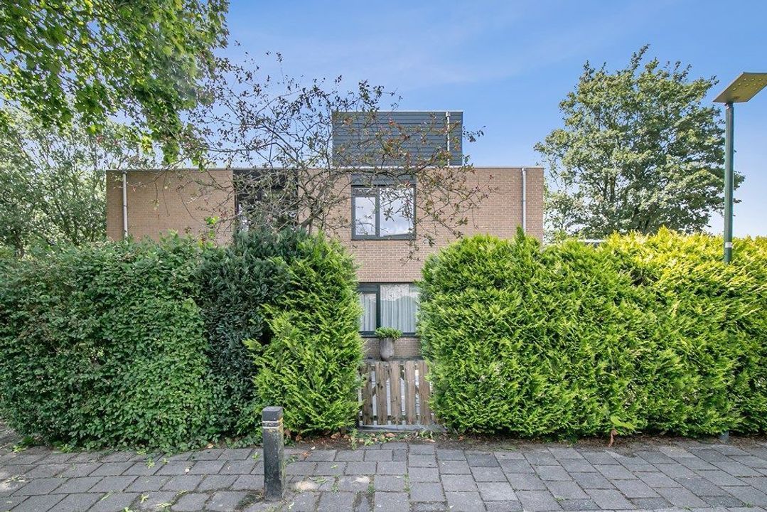 Distelweide 153, Voorburg